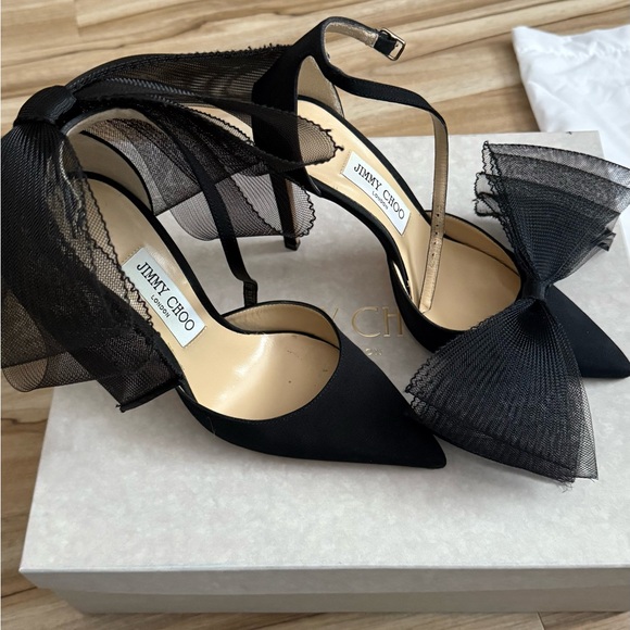 Jimmy Choo Shoes - Jimmy Choo Black Averly 100 Heels